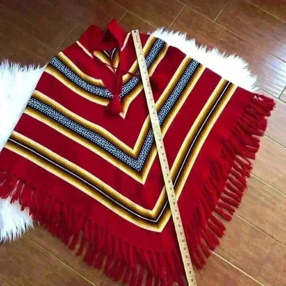 VTG 60s 70s acrylic knit chevron red poncho yellow white black with fringe - Picture 5 of 5